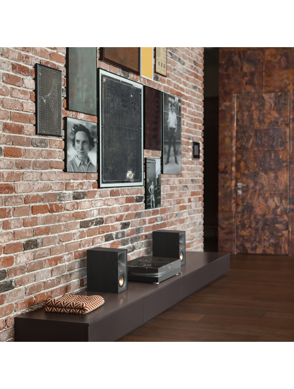 main product photo 1