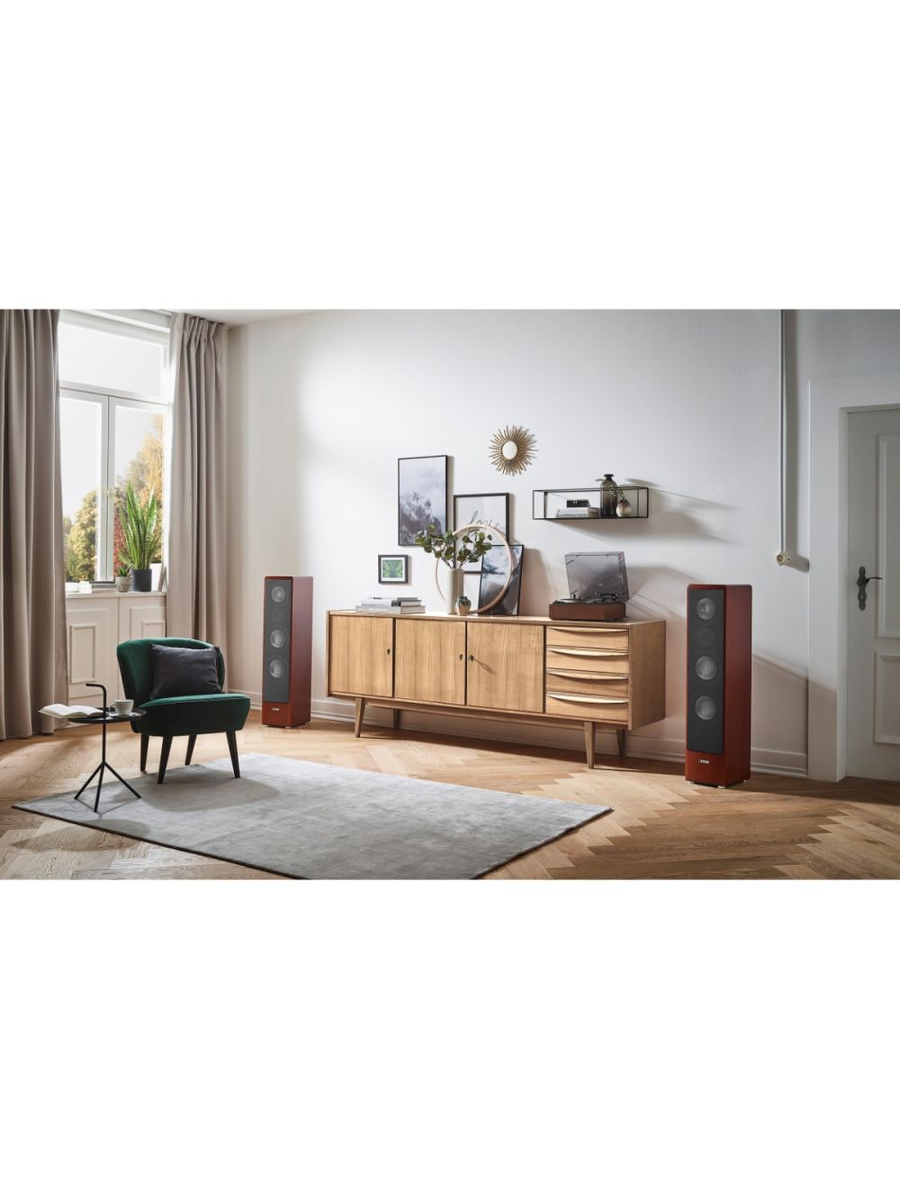 main product photo 1