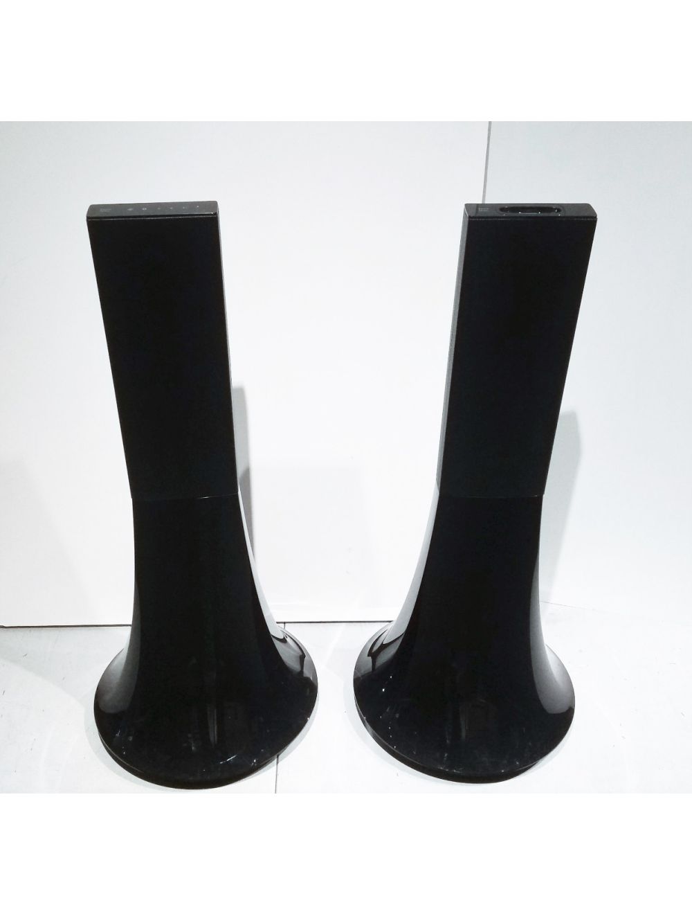 main product photo 1