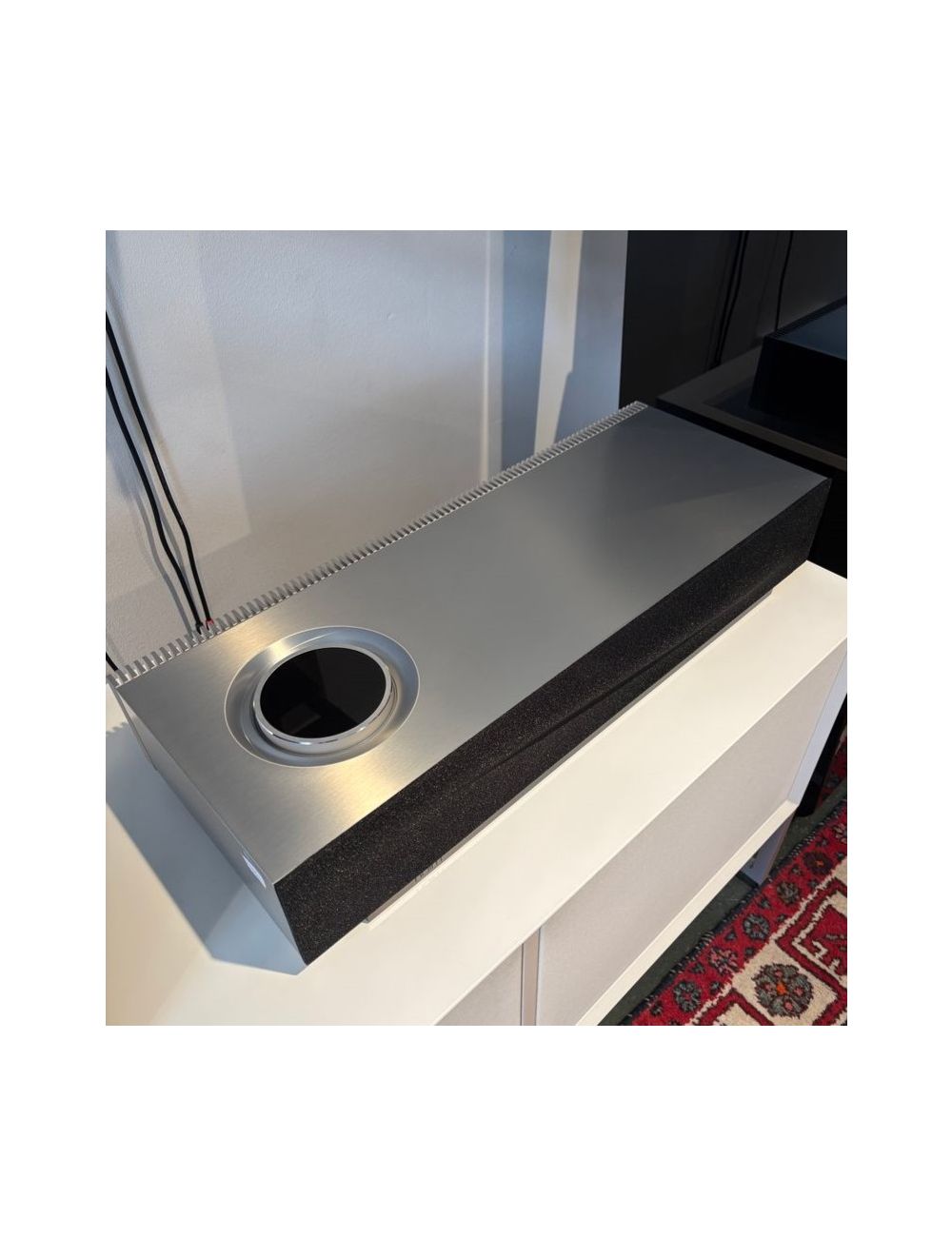 main product photo 1