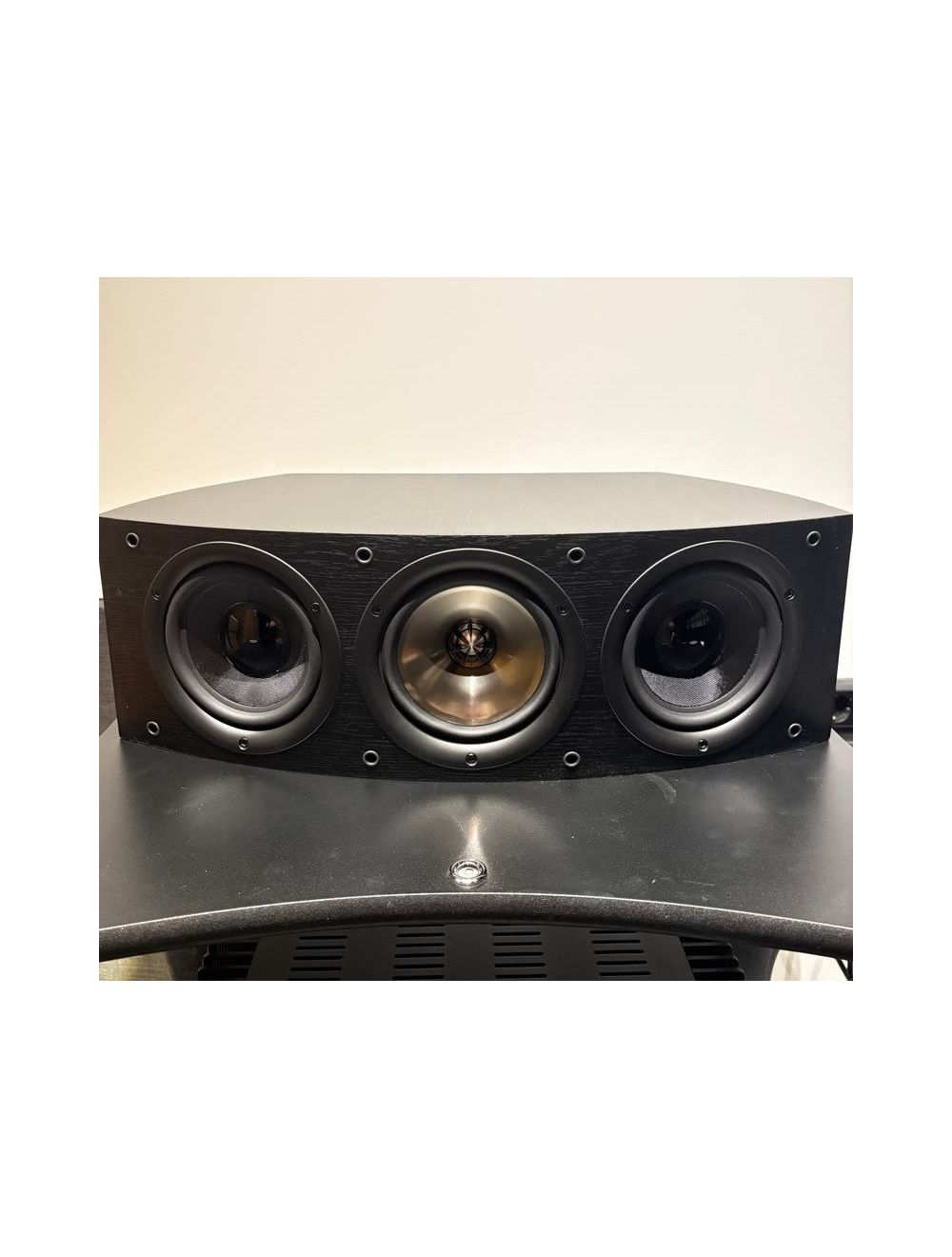 main product photo 1