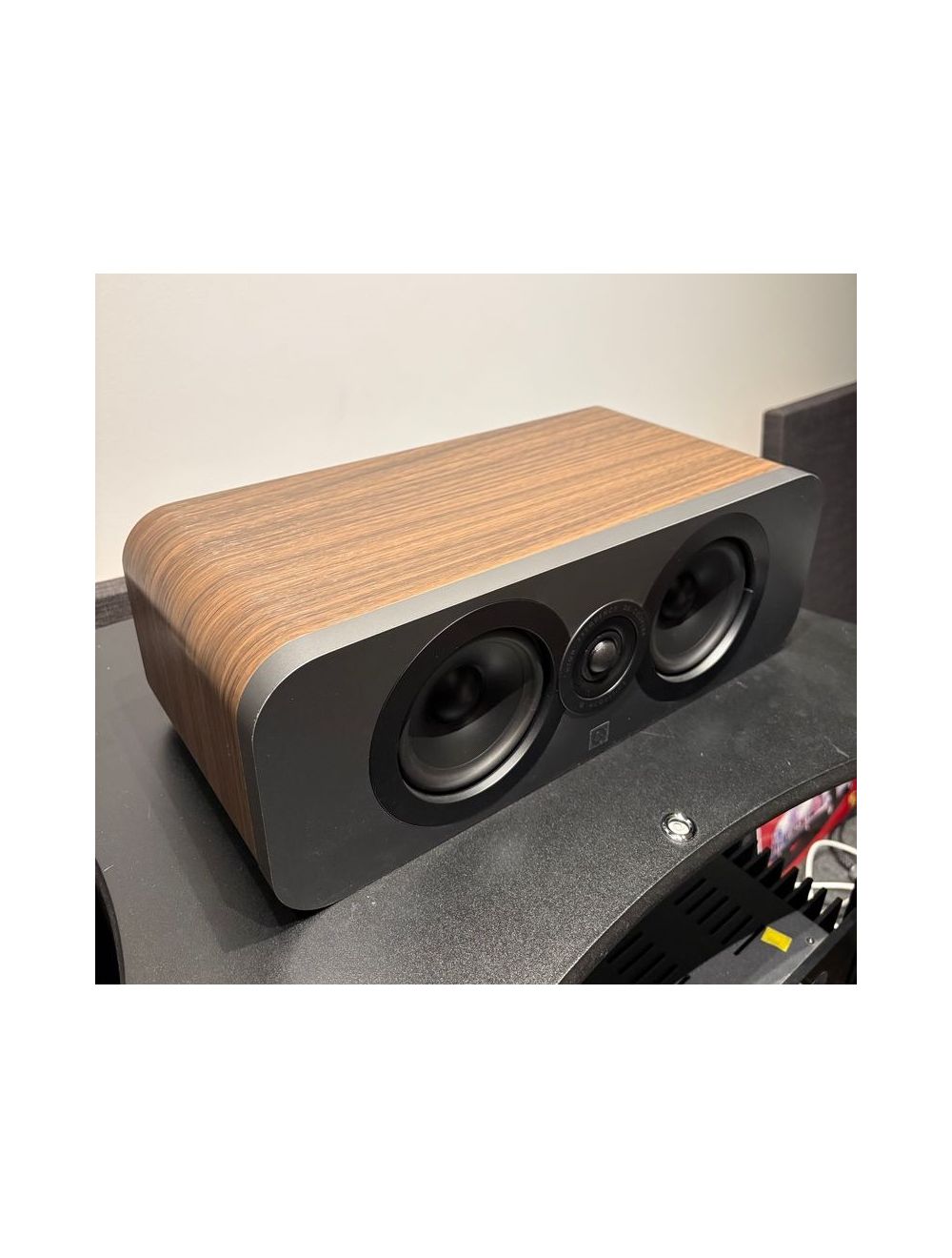 main product photo 1