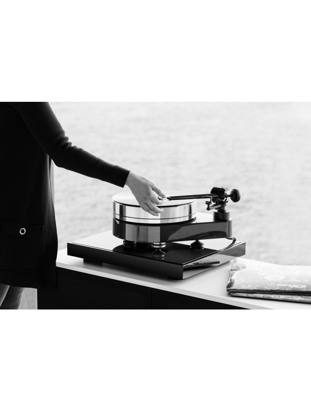 main product photo 1