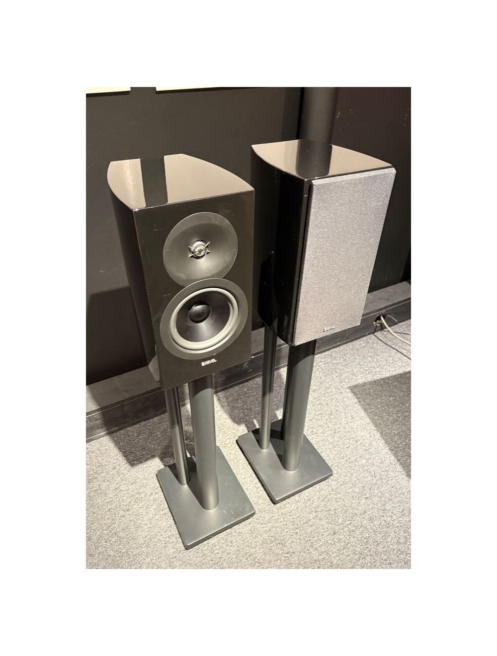 main product photo 1