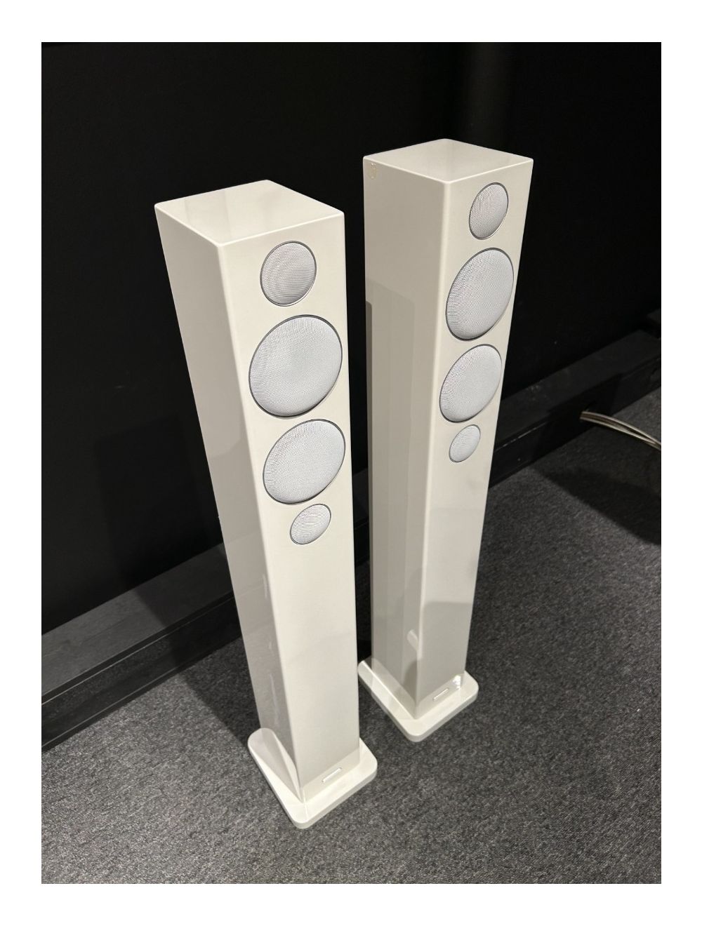 main product photo 1