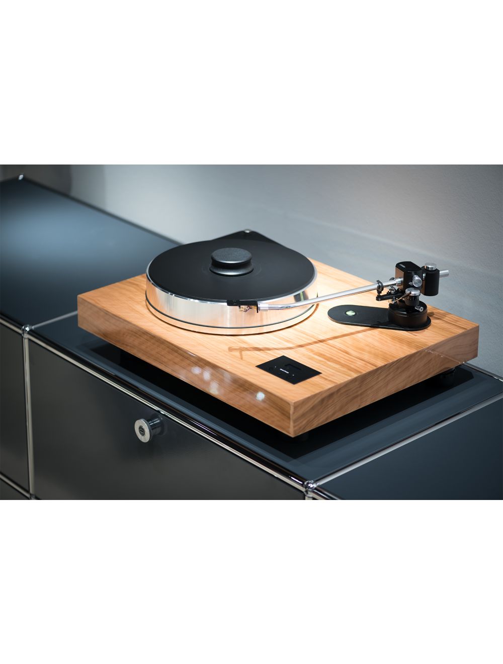 main product photo 1