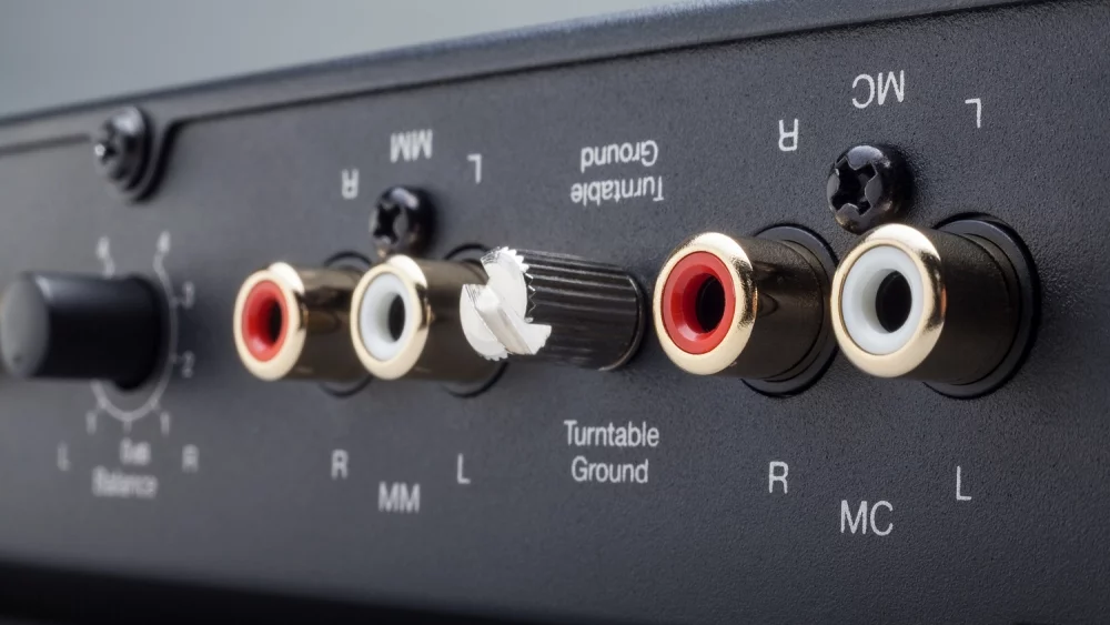 Alva Duo Moving Coil & Moving Magnet Phono Preamp rear detail