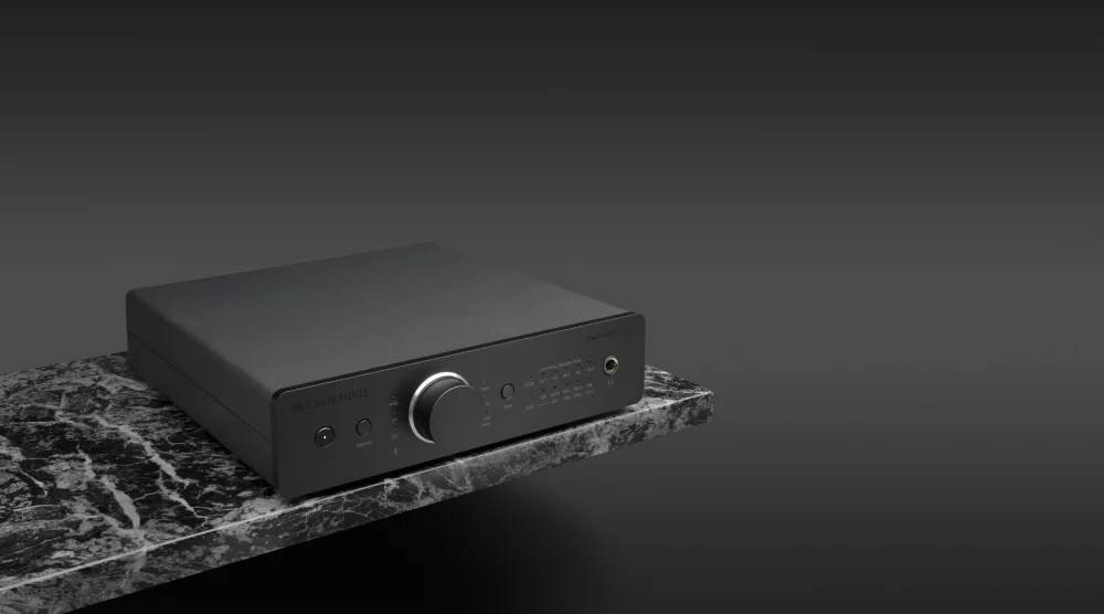 DacMagic 200M in special edition black